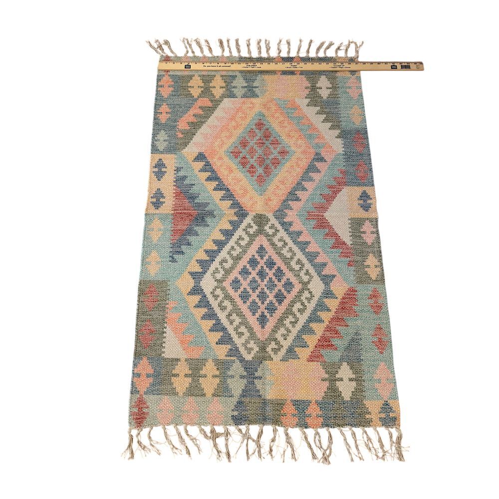 Geometric Patterned Area Rug - Multicolor